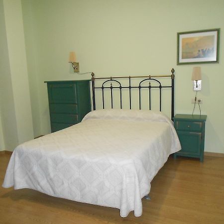 Hostal Casa Museo La Pajara Hellin Room photo